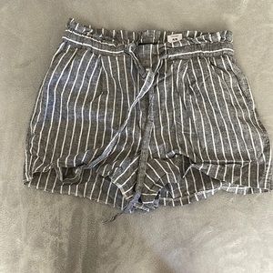Express Shorts